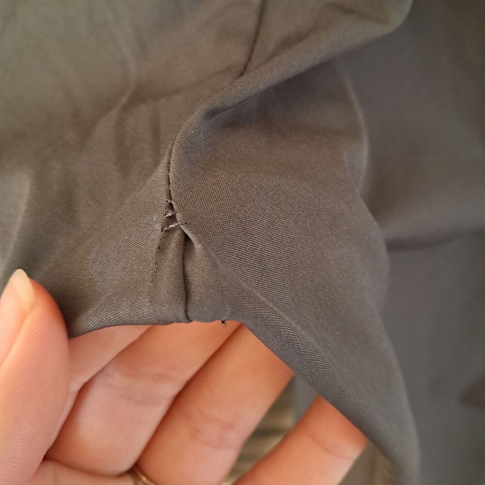 Quince Grey Performance Tech Ankle Pants Women Size M Pockets Commuter Stretch - Picture 3 of 8